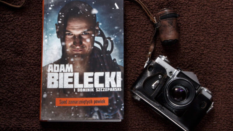 Spod zamarzniętych powiek Bielecki